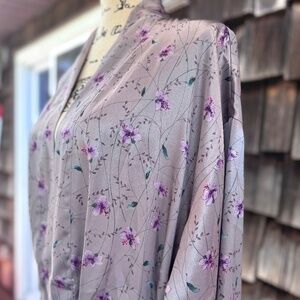 New Victoria's Secret Silky Satin Gray Purple Floral‎ Robe Long Sleeve w/Belt